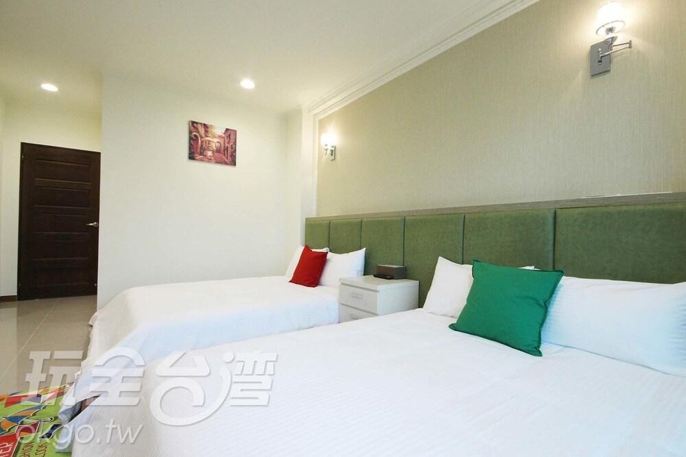 Tu Wei 192 Homestay Zhuangwei Exterior foto