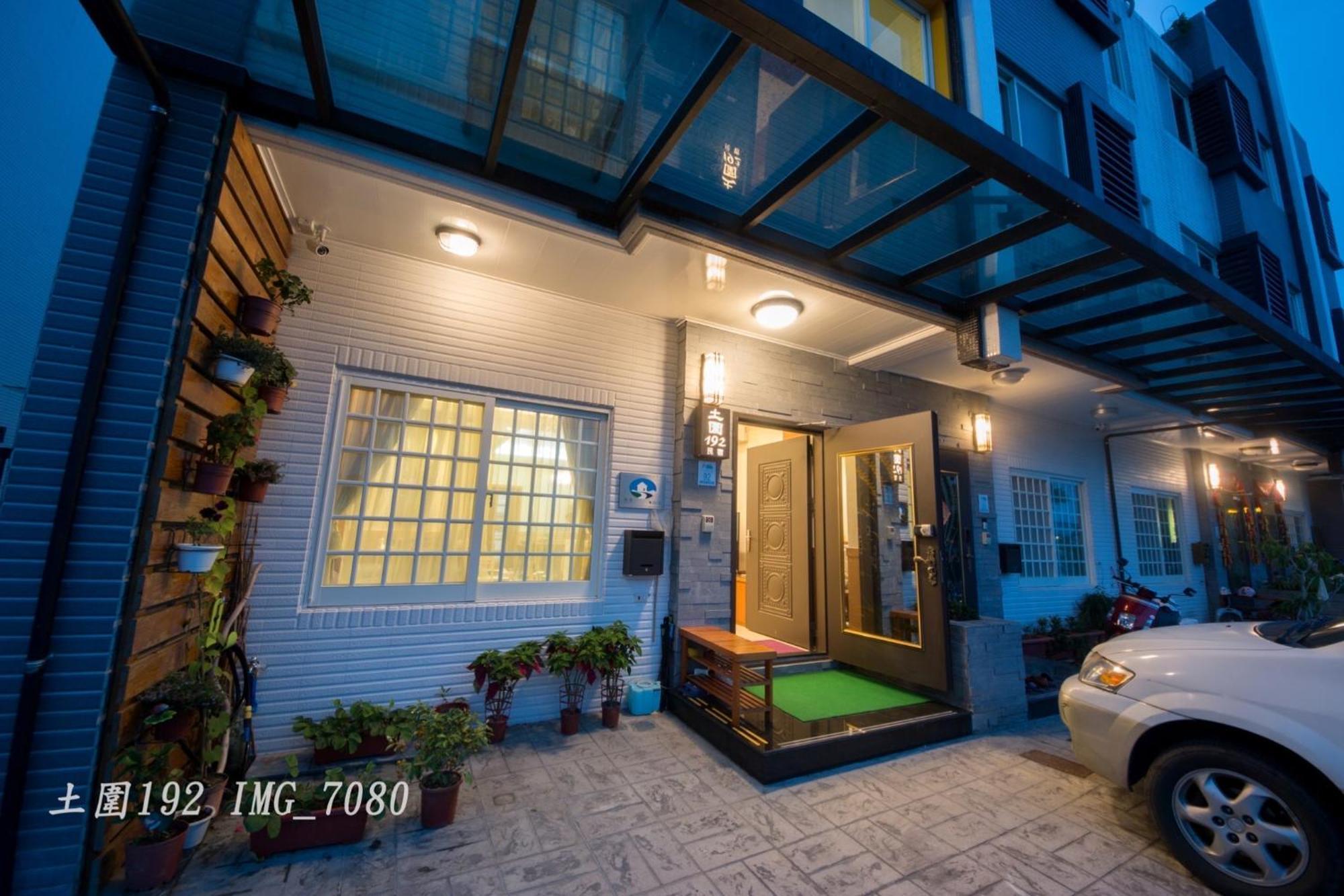 Tu Wei 192 Homestay Zhuangwei Exterior foto